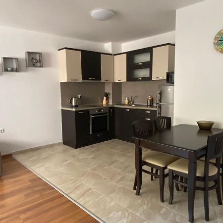 Apartments Dione Pomorie Esterno foto