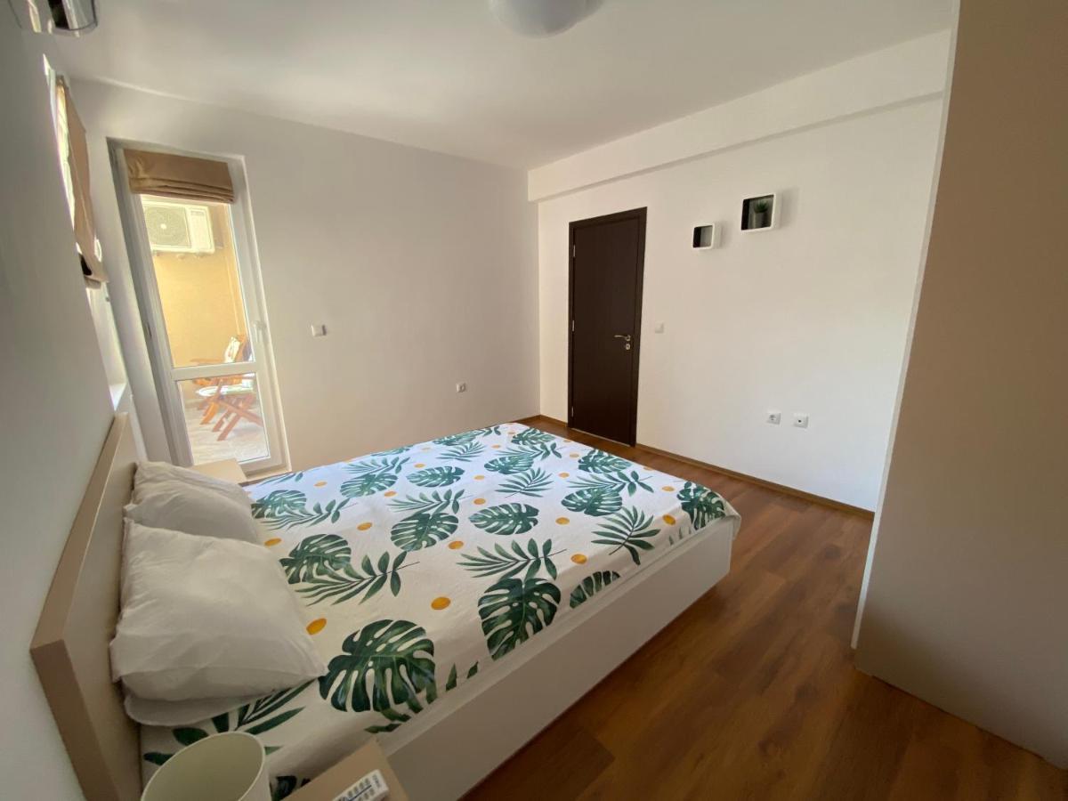Apartments Dione Pomorie Esterno foto