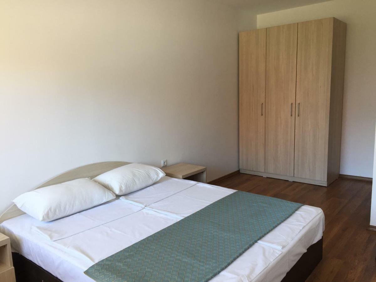 Apartments Dione Pomorie Esterno foto