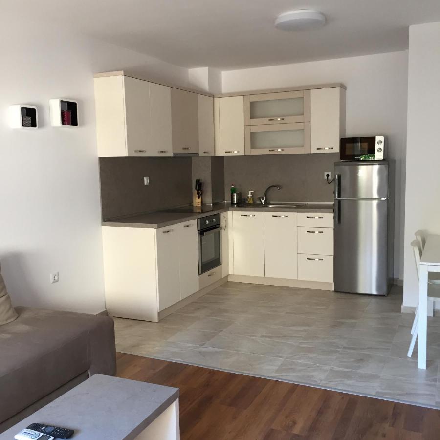Apartments Dione Pomorie Esterno foto