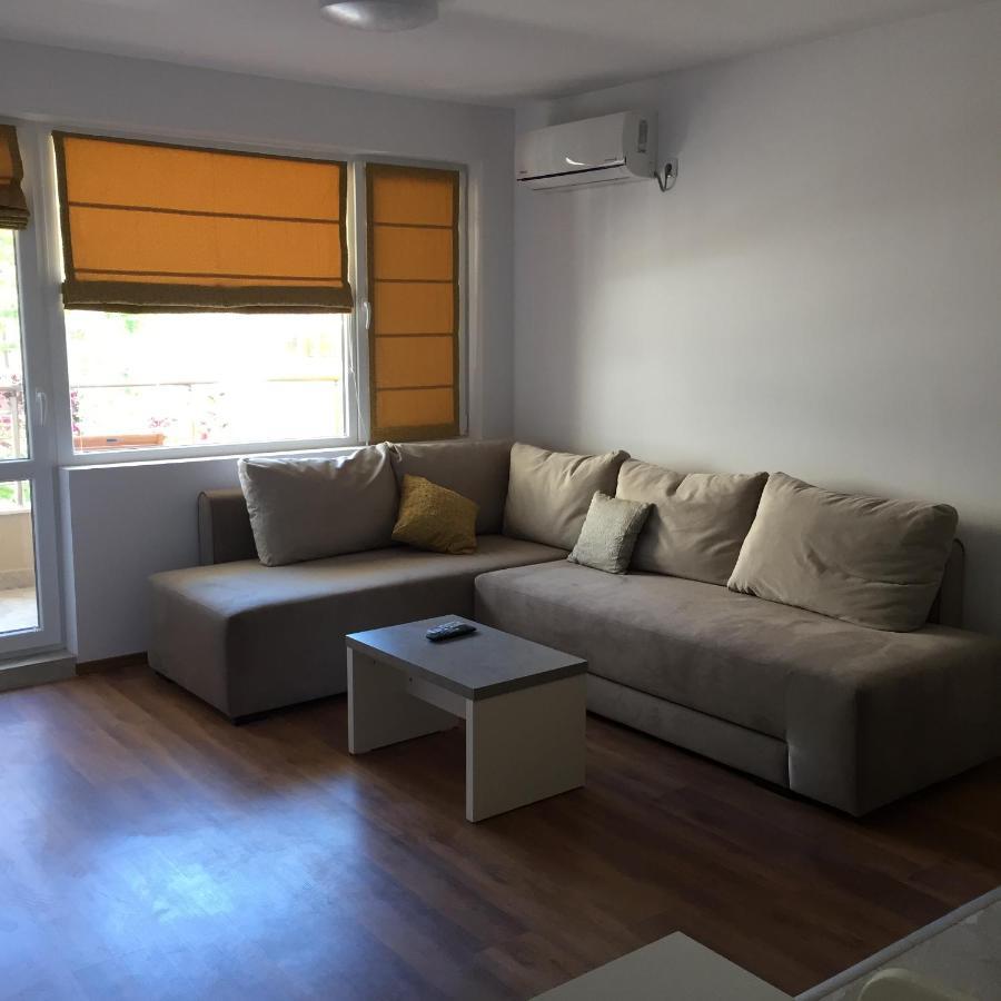 Apartments Dione Pomorie Esterno foto